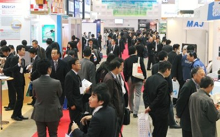 The show floor was crowded with many visitors